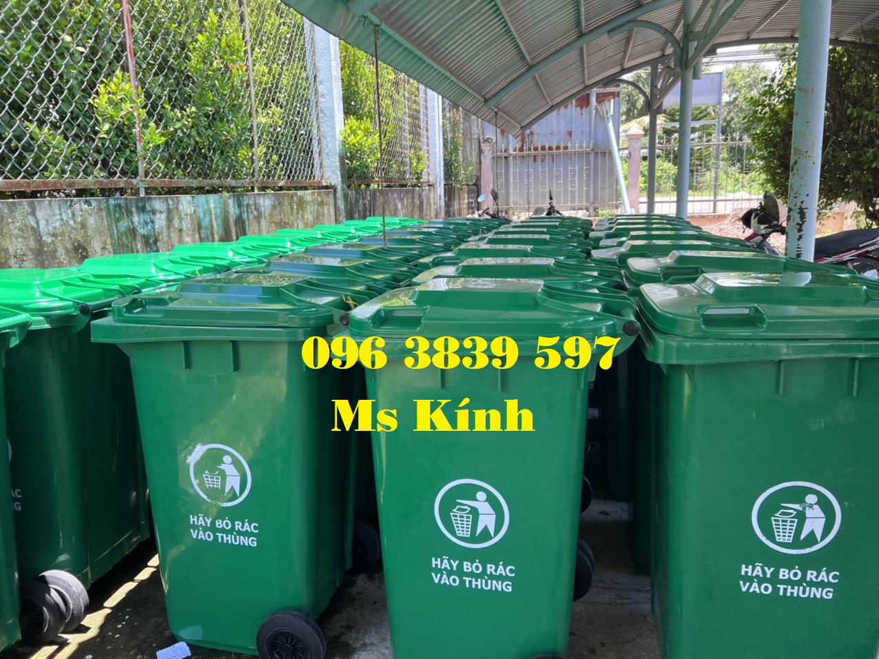 Sỉ và lẻ thùng rác nhựa 240 lít, thùng rác công cộng 240 lít - 096 3839 597 Ms Kính